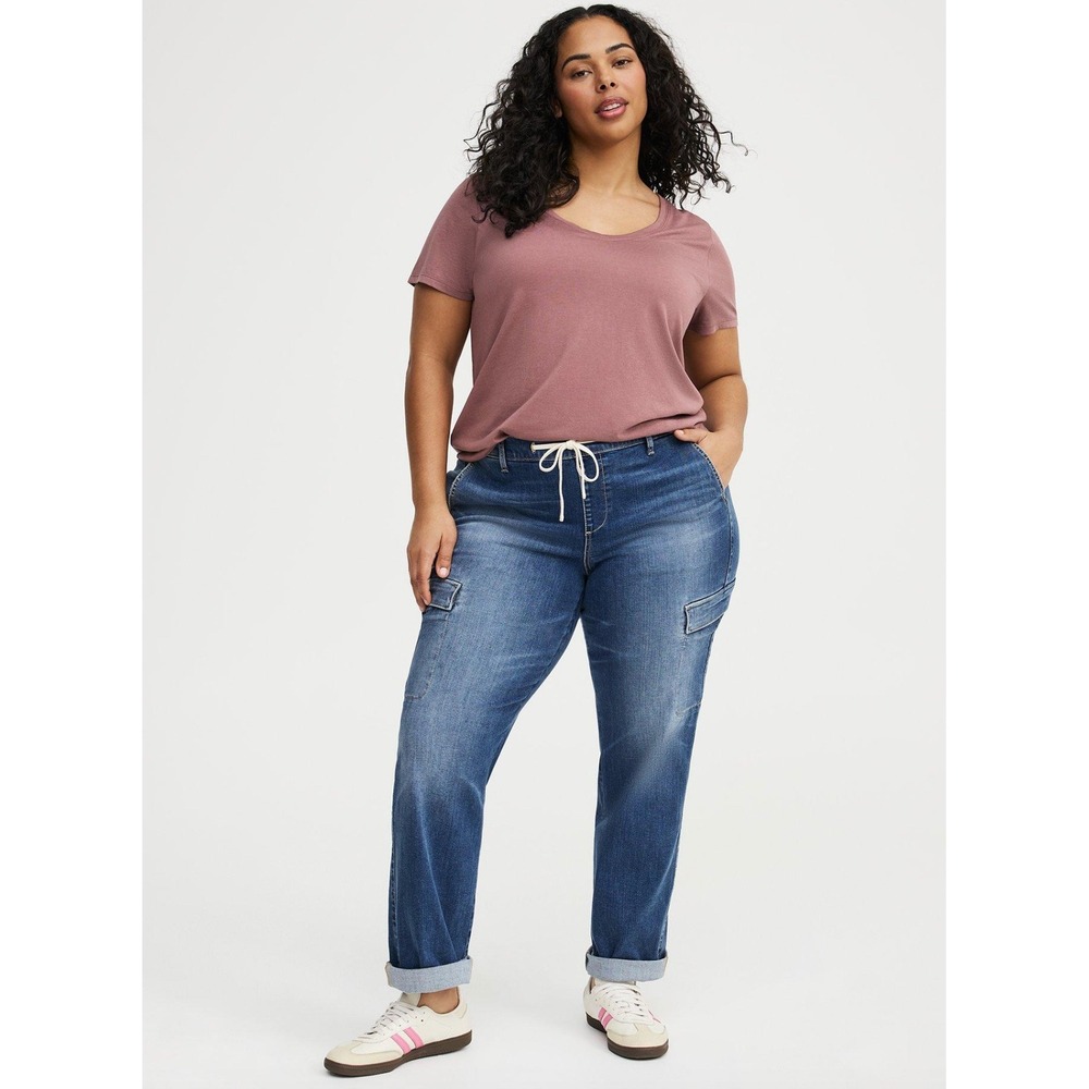 Torrid Weekend Straight Super Soft Cargo Jeans Blue Medium Wash 1R Venus